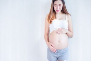 试管婴儿移植25天出血怎么办？
