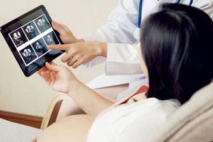 第一代试管婴儿家庭的风险评估与选择指南