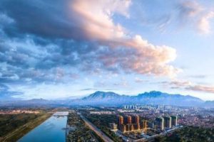 47岁超高龄女性美国试管婴儿成功：绝非偶然，理性认知是关键