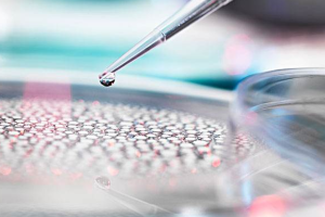 45岁进行试管婴儿：一场与时间的赛跑