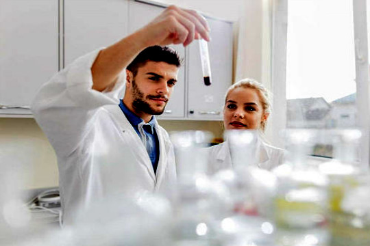 2021年做试管婴儿费用包括哪些,做试管婴儿费用包括哪些,试管婴儿费用包括哪些